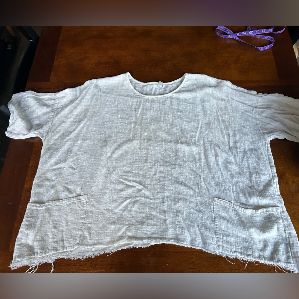 Casual, oversized urban outfitters top